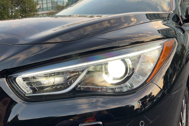 Used Infiniti QX60 2020 2.5 S/C Hybrid Two-Wheel-Drive Excellence Edition Left Front Headlight