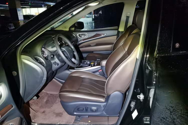 Used Infiniti QX60 2020 2.5 S/C Hybrid Two-Wheel-Drive Excellence Edition Left Front Seat