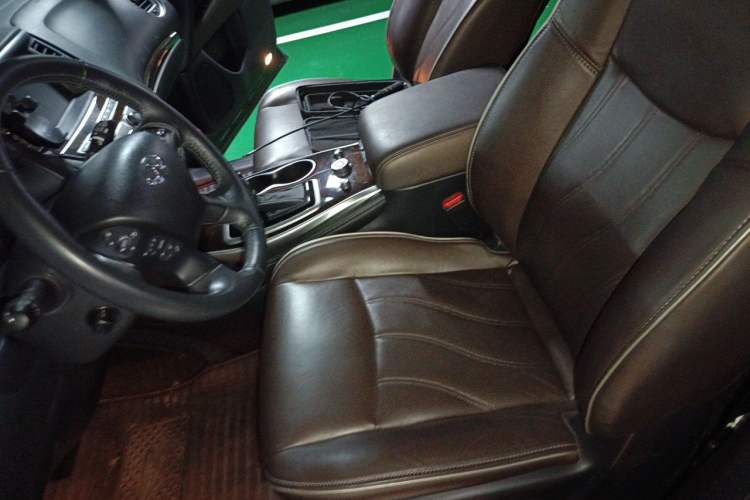 Used Infiniti QX60 2020 2.5 S/C Hybrid Two-Wheel-Drive Excellence Edition Left Front Seat