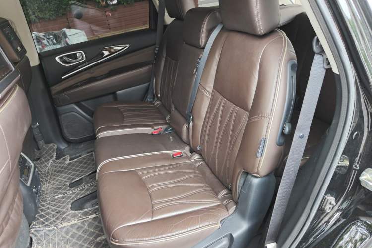 Used Infiniti QX60 2020 2.5 S/C Hybrid All-Wheel-Drive Versatile Edition Left Rear Seat