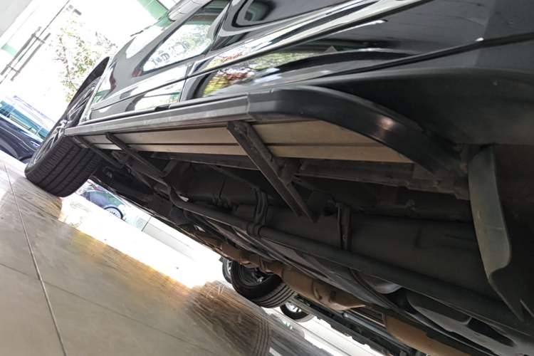 Used Infiniti QX60 2020 2.5 S/C Hybrid Two-Wheel-Drive Excellence Edition Left Side Sill