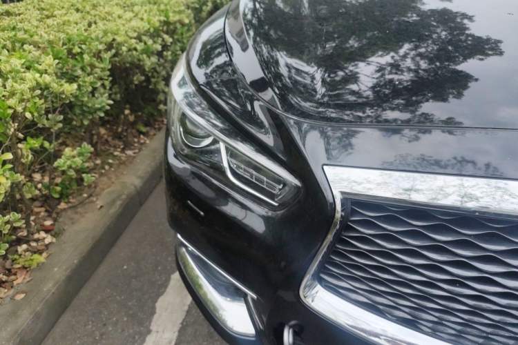 Used Infiniti QX60 2020 2.5 S/C Hybrid Two-Wheel-Drive Excellence Edition Right Front Headlight