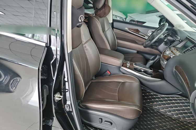 Used Infiniti QX60 2020 2.5 S/C Hybrid Two-Wheel-Drive Excellence Edition Right Front Seat