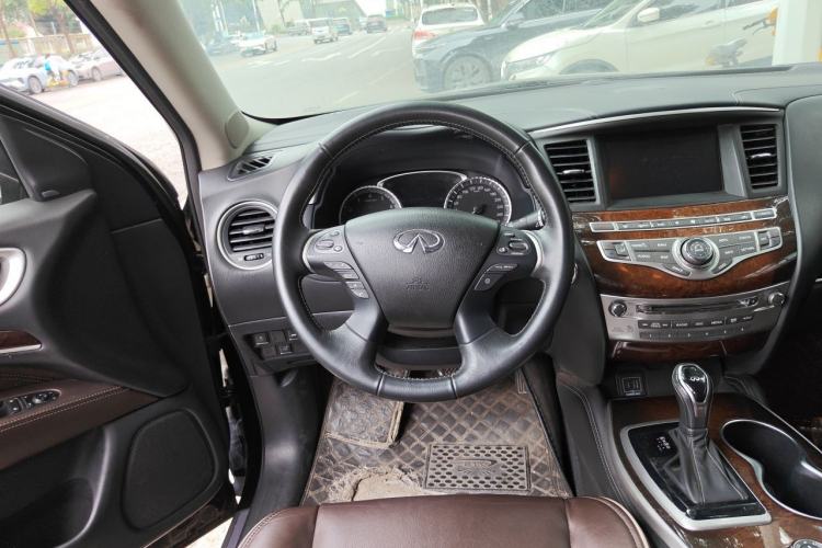 Used Infiniti QX60 2020 2.5 S/C Hybrid All-Wheel-Drive Versatile Edition Steering Wheel
