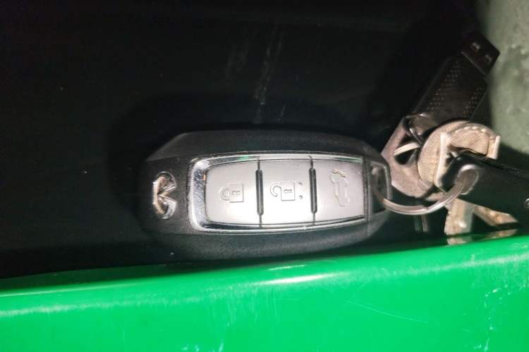 Used Infiniti QX60 2020 2.5 S/C Hybrid Two-Wheel-Drive Excellence Edition Vehicle Key