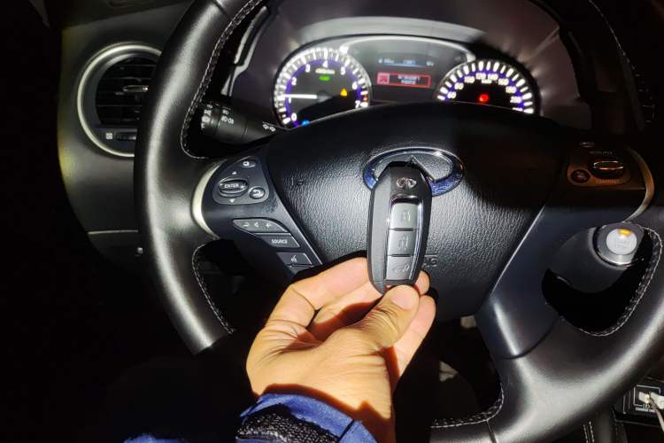 Used Infiniti QX60 2020 2.5 S/C Hybrid Two-Wheel-Drive Excellence Edition Vehicle Key