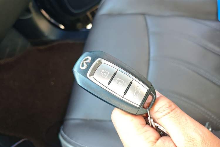 Used Infiniti QX60 2020 2.5 S/C Hybrid Two-Wheel-Drive Excellence Edition Vehicle Key