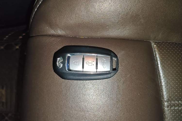 Used Infiniti QX60 2020 2.5 S/C Hybrid Two-Wheel-Drive Excellence Edition Vehicle Key