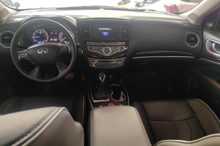 Used Infiniti QX60 2020 2.5 S/C Hybrid Two-Wheel-Drive Excellence Edition Center Console