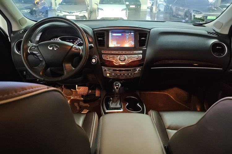Used Infiniti QX60 2020 2.5 S/C Hybrid Two-Wheel-Drive Excellence Edition Center Console