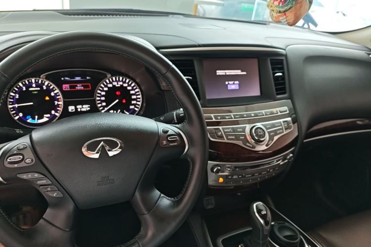 Used Infiniti QX60 2020 2.5 S/C Hybrid Two-Wheel-Drive Excellence Edition Center Console