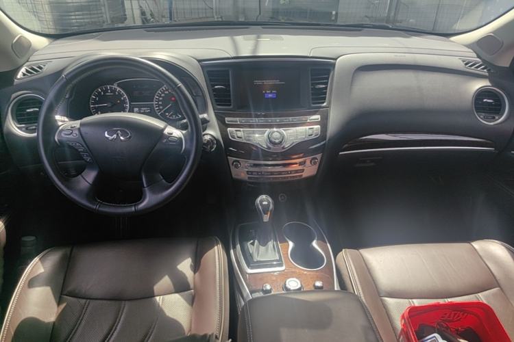 Used Infiniti QX60 2020 2.5 S/C Hybrid Two-Wheel-Drive Excellence Edition Center Console