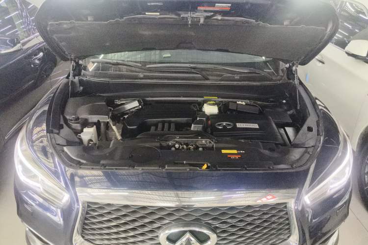 Used Infiniti QX60 2020 2.5 S/C Hybrid Two-Wheel-Drive Excellence Edition Engine Bay