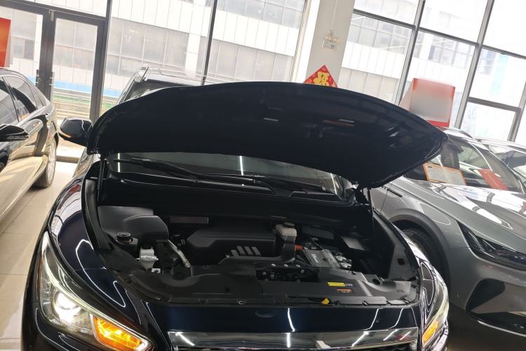 Used Infiniti QX60 2020 2.5 S/C Hybrid Two-Wheel-Drive Excellence Edition Engine Bay