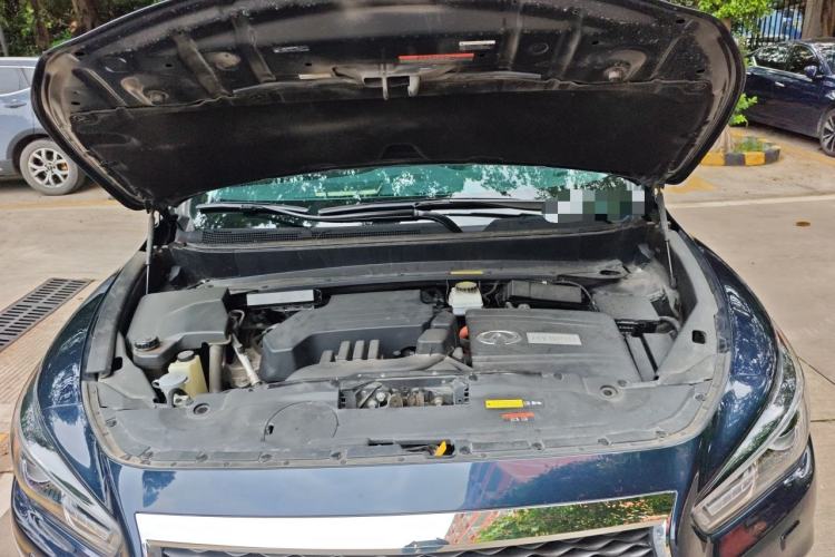 Used Infiniti QX60 2020 2.5 S/C Hybrid Two-Wheel-Drive Excellence Edition Engine Bay