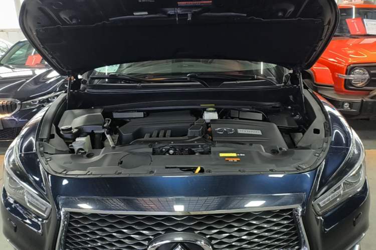 Used Infiniti QX60 2020 2.5 S/C Hybrid Two-Wheel-Drive Excellence Edition Engine Bay