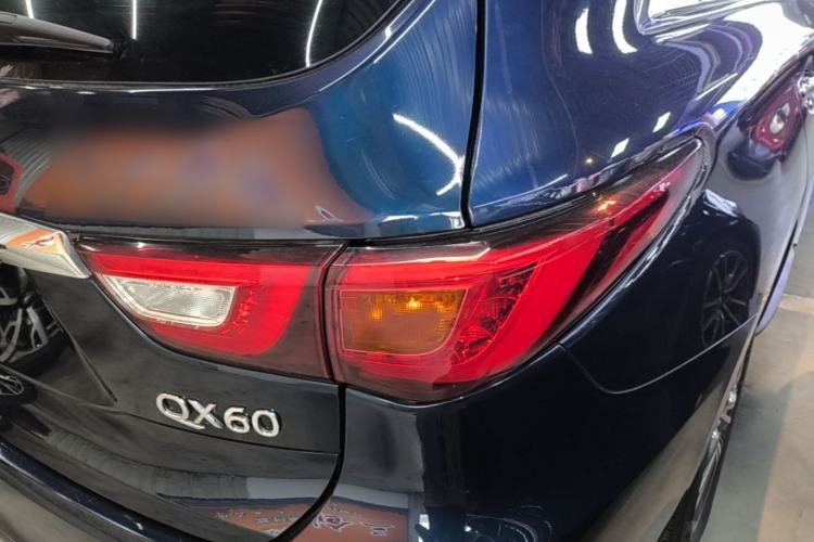 Used Infiniti QX60 2020 2.5 S/C Hybrid Two-Wheel-Drive Excellence Edition Exterior 3