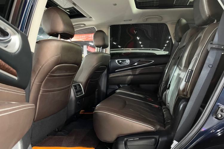 Used Infiniti QX60 2020 2.5 S/C Hybrid Two-Wheel-Drive Excellence Edition Interior 2