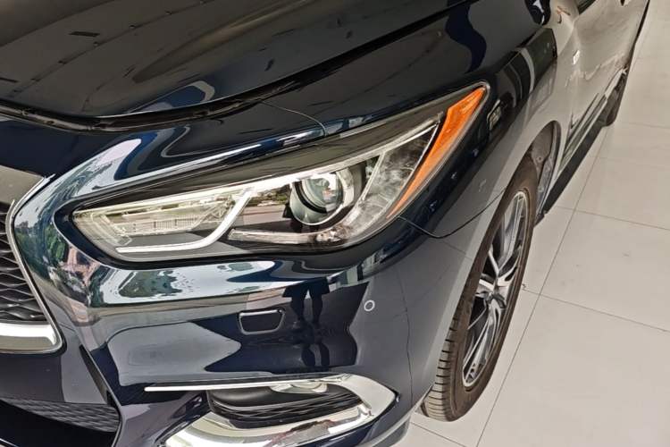 Used Infiniti QX60 2020 2.5 S/C Hybrid Two-Wheel-Drive Excellence Edition Left Front Headlight