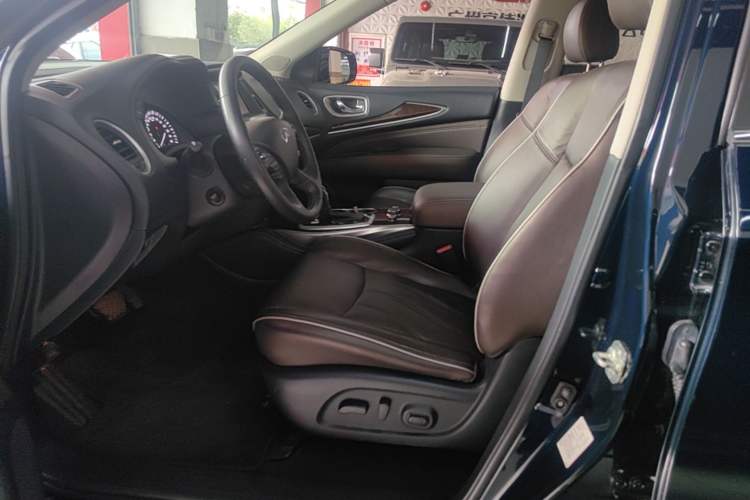 Used Infiniti QX60 2020 2.5 S/C Hybrid Two-Wheel-Drive Excellence Edition Left Front Seat