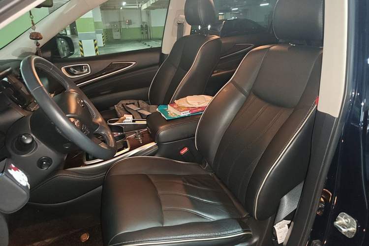 Used Infiniti QX60 2020 2.5 S/C Hybrid Two-Wheel-Drive Excellence Edition Left Front Seat