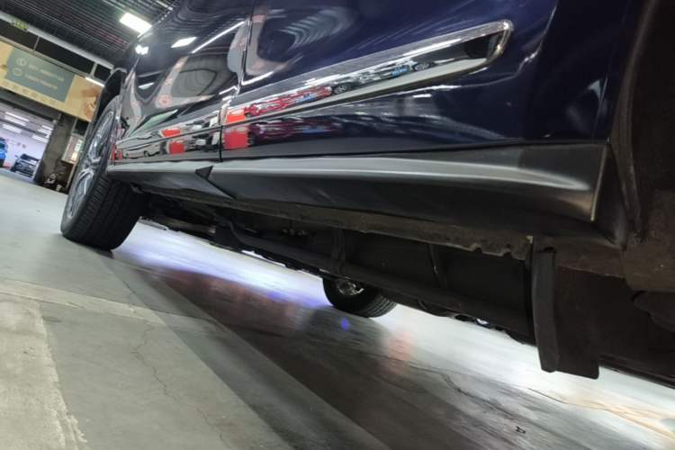 Used Infiniti QX60 2020 2.5 S/C Hybrid Two-Wheel-Drive Excellence Edition Left Side Sill