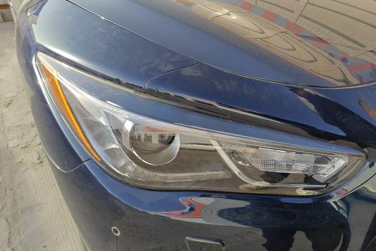 Used Infiniti QX60 2020 2.5 S/C Hybrid Two-Wheel-Drive Excellence Edition Right Front Headlight