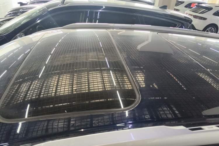 Used Infiniti QX60 2020 2.5 S/C Hybrid Two-Wheel-Drive Excellence Edition Roof