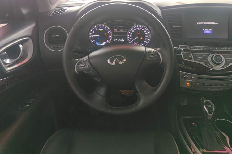 Used Infiniti QX60 2020 2.5 S/C Hybrid Two-Wheel-Drive Excellence Edition Steering Wheel