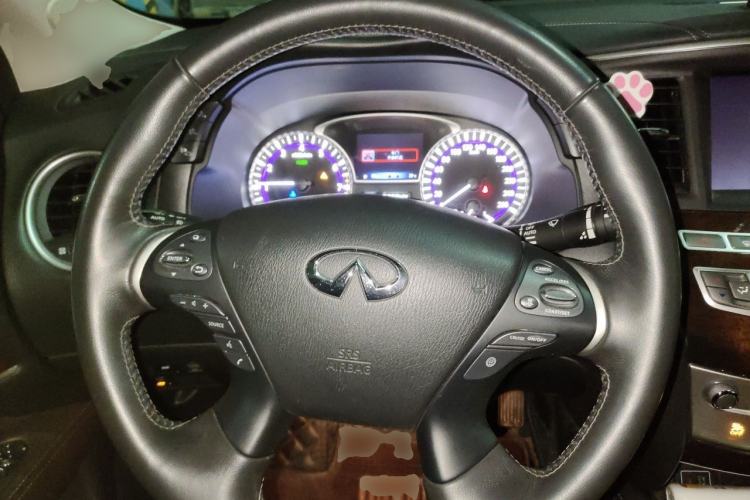 Used Infiniti QX60 2020 2.5 S/C Hybrid All-Wheel-Drive Versatile Edition Steering Wheel