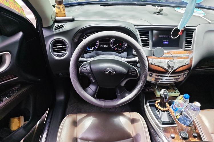Used Infiniti QX60 2020 2.5 S/C Hybrid Two-Wheel-Drive Excellence Edition Steering Wheel