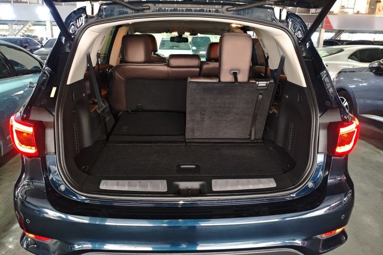Used Infiniti QX60 2020 2.5 S/C Hybrid Two-Wheel-Drive Excellence Edition Trunk