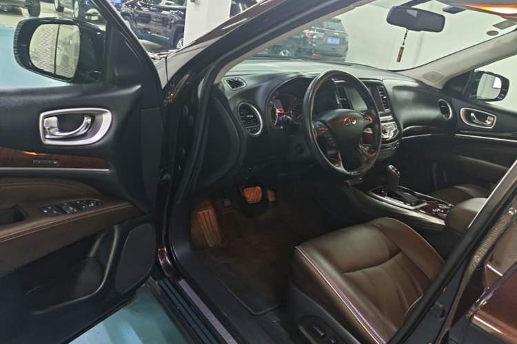 Used Infiniti QX60 2020 2.5 S/C Hybrid Two-Wheel-Drive Excellence Edition Driver Seat