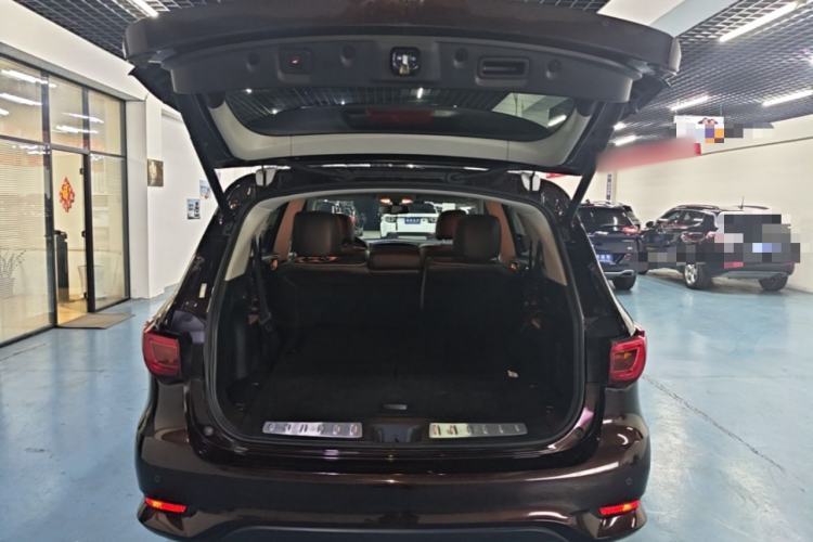 Used Infiniti QX60 2020 2.5 S/C Hybrid Two-Wheel-Drive Excellence Edition Trunk