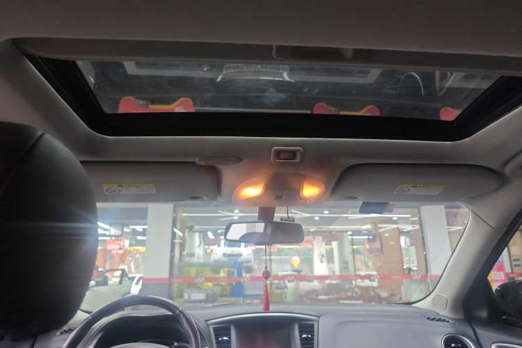 Used Infiniti QX60 2020 2.5 S/C Hybrid Two-Wheel-Drive Excellence Edition Headliner