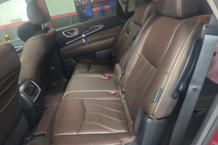 Used Infiniti QX60 2020 2.5 S/C Hybrid Two-Wheel-Drive Excellence Edition Left Rear Seat