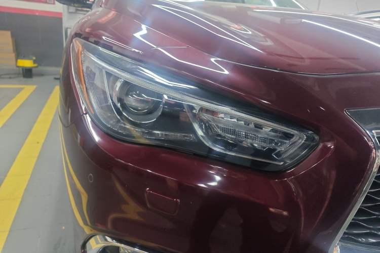 Used Infiniti QX60 2020 2.5 S/C Hybrid Two-Wheel-Drive Excellence Edition Right Front Headlight