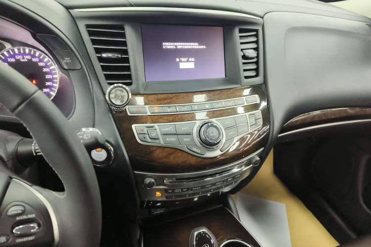 Used Infiniti QX60 2020 2.5 S/C Hybrid Two-Wheel-Drive Excellence Edition Audio And AC Panel