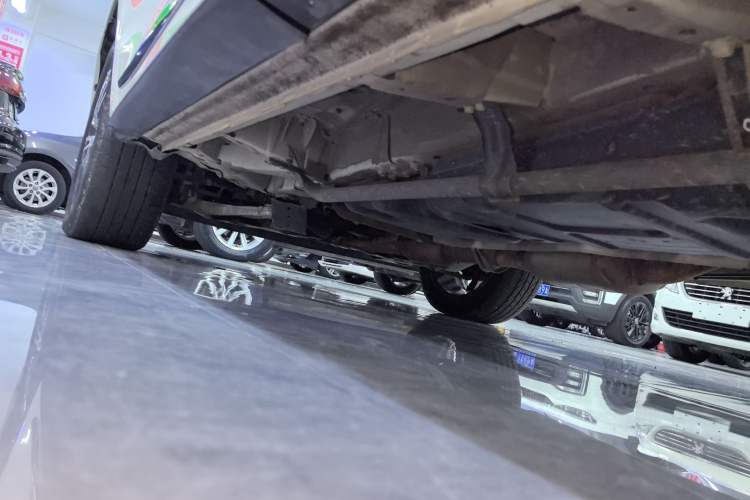 Used Infiniti QX60 2020 2.5 S/C Hybrid Two-Wheel-Drive Excellence Edition Chassis Rear Left