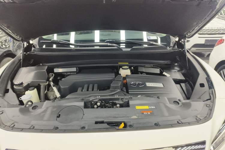 Used Infiniti QX60 2020 2.5 S/C Hybrid Two-Wheel-Drive Excellence Edition Engine Bay
