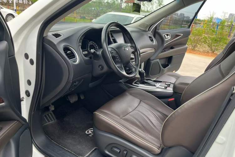 Used Infiniti QX60 2020 2.5 S/C Hybrid Two-Wheel-Drive Excellence Edition Interior 1