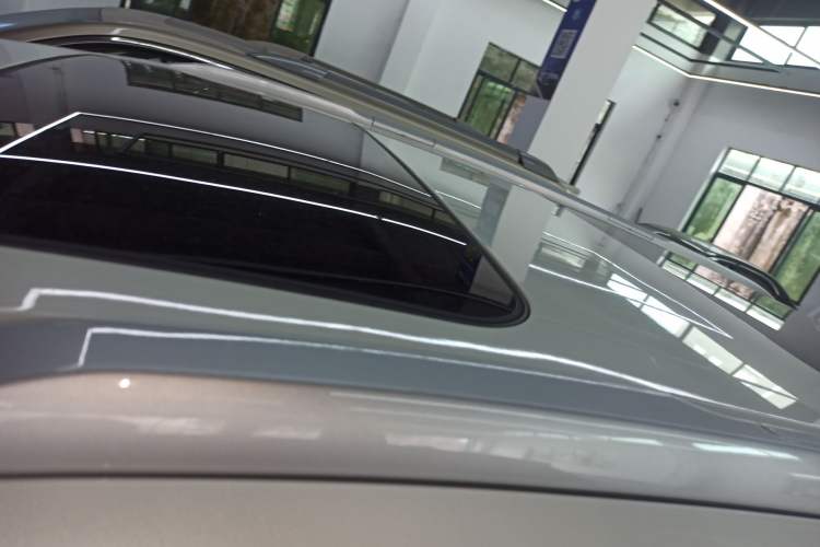 Used Infiniti QX60 2020 2.5 S/C Hybrid Two-Wheel-Drive Excellence Edition Roof