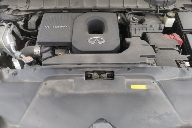Used Infiniti QX60 2022 2.0T Comfort Edition Engine Bay
