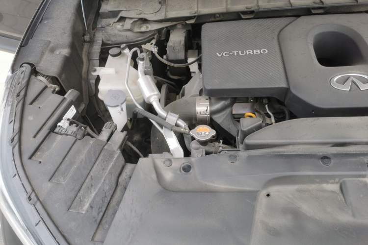Used Infiniti QX60 2022 2.0T Comfort Edition Engine Bay Right