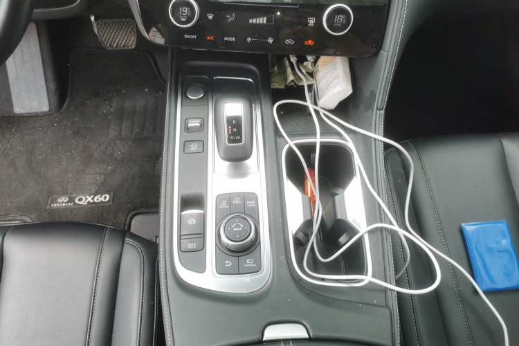 Used Infiniti QX60 2022 2.0T Comfort Edition Gear Lever