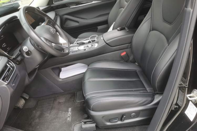 Used Infiniti QX60 2022 2.0T Comfort Edition Left Front Seat
