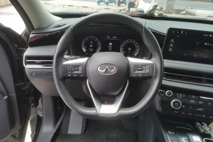 Used Infiniti QX60 2022 2.0T Comfort Edition Steering Wheel