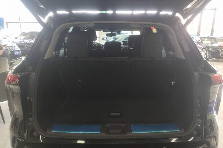Used Infiniti QX60 2022 2.0T Four-Wheel Drive Excellence Edition Trunk