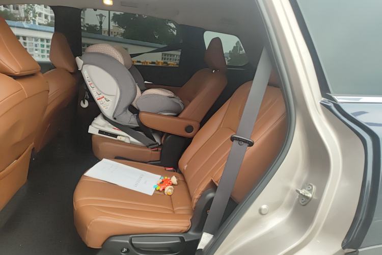 Used Infiniti QX60 2022 2.0T Four-Wheel Drive Luxury Edition Left Rear Seat
