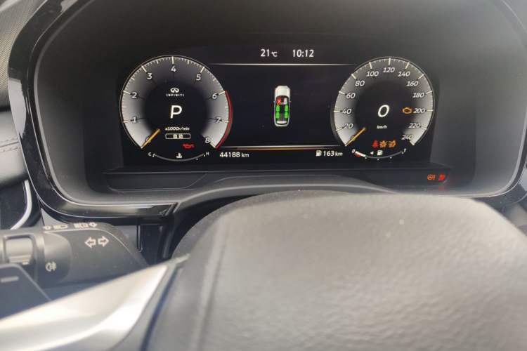 Used Infiniti QX60 2022 2.0T Four-Wheel Drive Luxury Edition Odometer Close Up
